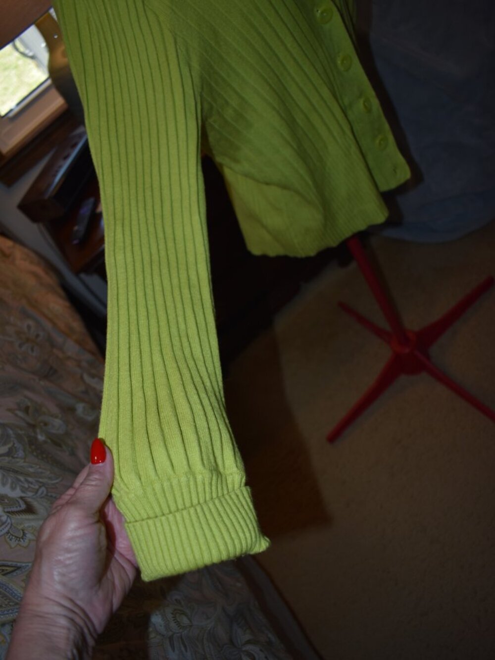 cardigan - Picture 3 of 5